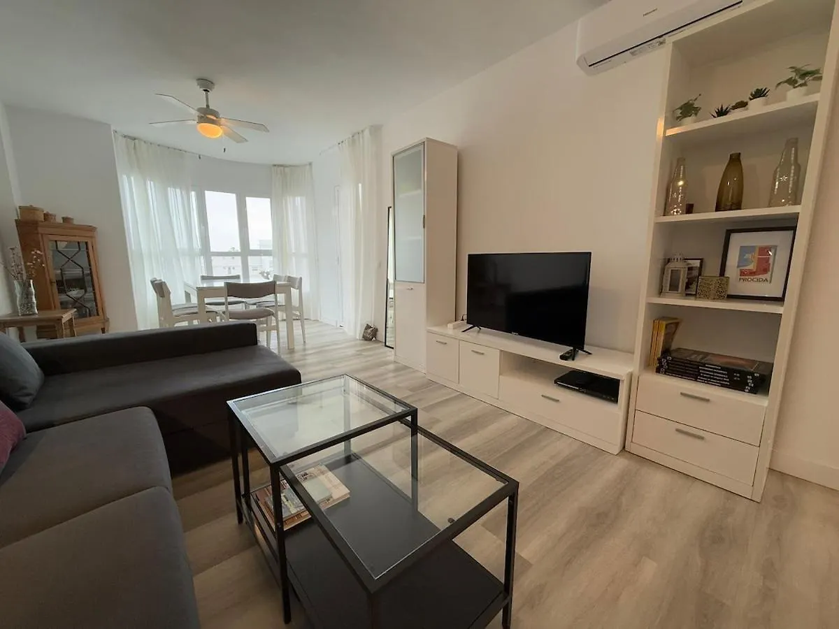Stylish & Sunny Beach Apartment With Pool Fuengirola Spain